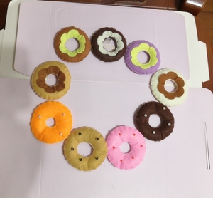 540人付款淘宝不织布手工食物成品布艺幼儿园饼干水果蛋糕教具甜甜圈