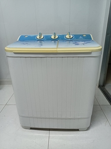 申花牌双缸洗衣机