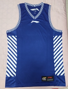 辽宁本钢球衣李宁