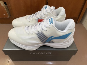正品全新李宁超轻10代球员赞助版低帮篮球鞋白蓝色