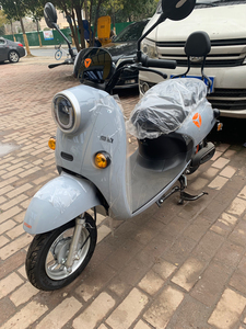 二手基本全新雅迪小龟王电动车着急处理,便宜卖了.