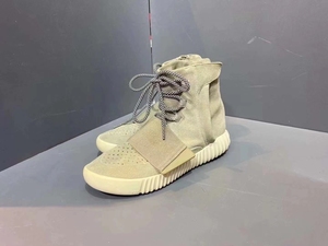 yeezy 750 初代灰
