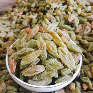 新疆特产今年新货,特级绿香妃葡萄干.葡萄干中的贵族,口感香甜