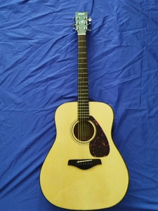 雅马哈fg800吉他,99新的样子,原配也在,之前是和哥哥买