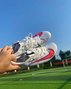 收钉鞋,nike气垫 superfly  fly3阿迪达斯大