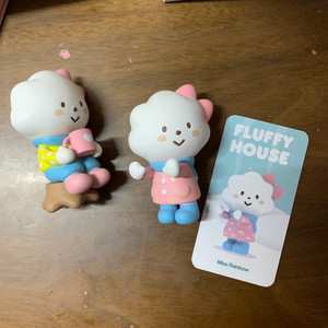 【出】泡泡玛特盲盒 彩虹妹妹一代 冬季彩虹妹妹