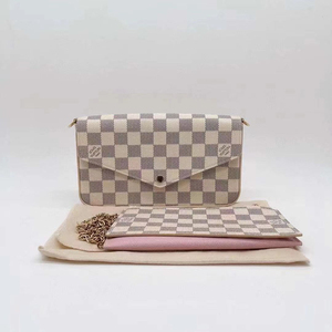 lv 三合一 白棋盘格 成色:99新