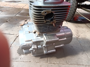 8层新三轮车专用发动机,大品牌"宗申".150风冷,12级交