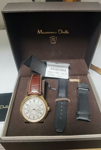 400包邮Massimo Dutti手表，石英手表一表带，戴