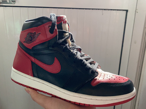 aj1 阴阳小丑44码 无编码 压马路橙色 鞋带附带红色没开