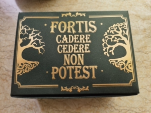 龙族一代马克杯,半朽世界树,全新未拆封,有勺子和圣诞树型的泡