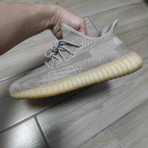 阿迪达斯椰子yeezy限定满天星boost350v2淡粉鞋面