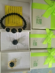 马来西亚锡米胆宝石手串,没机会戴,转了,个人闲置非代购,最好