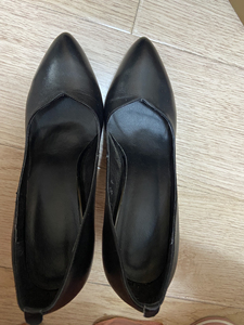 verocuoio女鞋,99新,跟高9.5cm,37吗!只穿