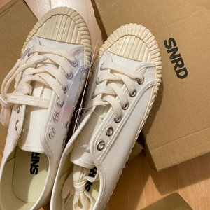 韩国snrd饼干鞋,直邮回国的,折扣出