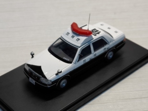 rais京商1/43警视厅丰田皇冠十代,漆面完好,原天线掉