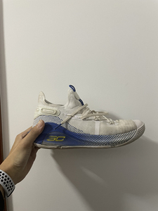 990人付款淘宝【库里curry6 圣诞雪花 北卡蓝 44码 已出欣赏】作为