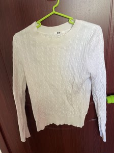 正品优衣库女装上衣毛衣毛衫针织衫白色线衣s码 购于北京王府井