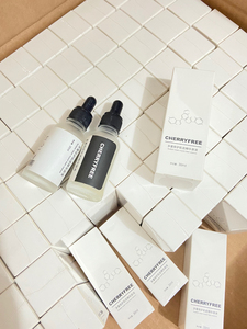 初遇思芙肌底液 30ml一瓶 全新 只有74瓶 全新没有