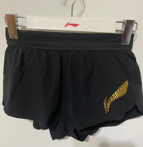 李宁马拉松田径比赛跑步短裤金标 这款早就绝版停产不出了.