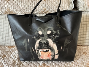 000人付款淘宝纪梵希狗头包,子母包,很大,家里人的,听他们说是之前