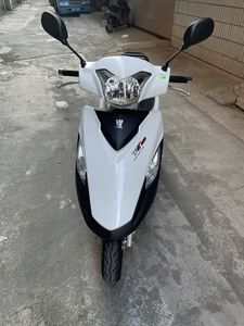 豪爵vf100cc踏板摩托车5680元, 正品国四电喷 证件