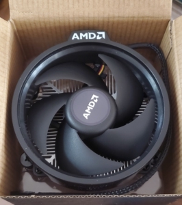 全新amd锐龙r5 5600x处理器原装幽灵散热器,四针温控