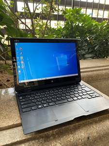 富士通q704二合一平板电脑i5-4300cpu