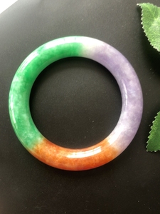 福禄寿玉手镯三色