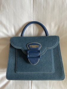 580人付款淘宝samantha vega手提包 女包 牛仔包包 !