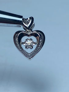 周大生au750钻石项链