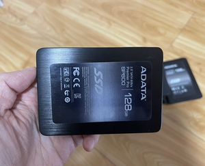 充新威刚128g固态硬盘 sp900 sp600 mlc颗粒