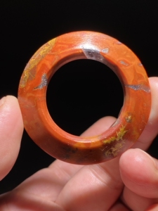 汉时期红缟玛瑙圈子 汉代红缟玛瑙三才环老玛瑙缟线0人付款55