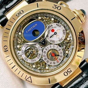 卡地亚帕莎系列镂空万年历陀飞轮