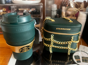 星巴克圣诞复古经典绿硅胶折叠杯防烫女神杯托金属链条杯套小包包