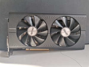 蓝宝石rx480 8g超白金吃鸡游戏显卡,实拍图,正常使用