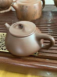 顾华君紫砂