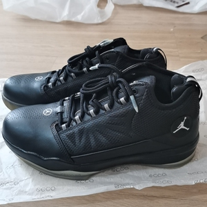 00iorifrancis淘宝jordan,乔丹篮球鞋,42码,克里斯保罗的系列鞋款