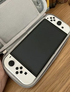 闲置出switch oled日版白色主机！包装配件齐全！三码