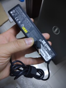 富士通q702 q704电源 平板电脑充电器