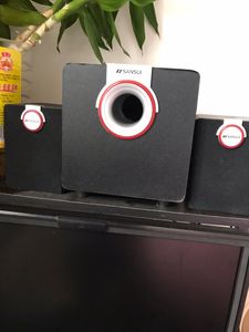 山水gs-6000(22b)多媒体音箱外观9新.因长期吃灰闲