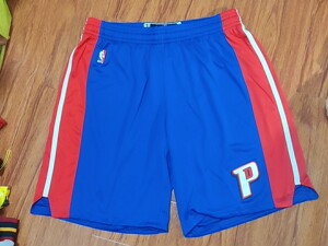 大码r30 au阿迪达斯nba活塞队 r30球员版au篮球裤