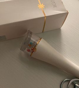 出izone mini應援棒 标价不包出可直拍