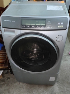 松下7公斤滚筒洗衣机v75gs.乐声阿尔法系列,原价七八千啊