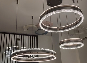 松伟照明 新款客厅吊灯餐厅灯现代简约北欧灯饰轻奢 风灯具灯饰