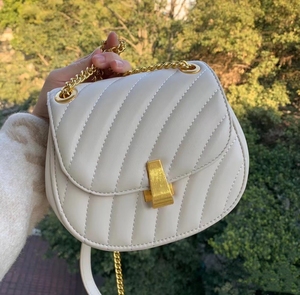 小mk小猪包时尚简约链条包百搭单肩斜挎马鞍包ins