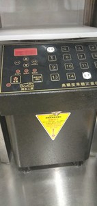 果糖定量机商用奶茶店专用吧台全自动全套设备台湾果糖机仪。博多