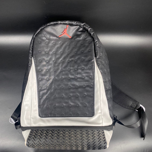 aj13黑白熊猫书包