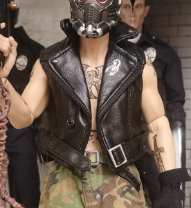 1/6兵人 黑帮蝎子 机车皮马甲 皮衣