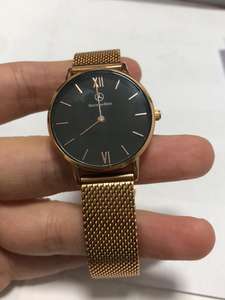 奔驰 女士手表 电子表 石英女表